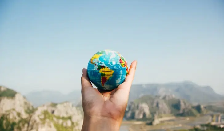 how to travel the world